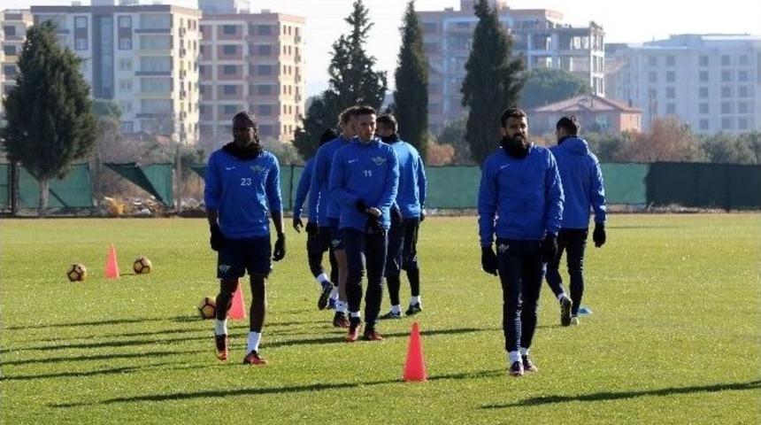 Akhisar Belediyespor&rsquo;da Alanyaspor Hazırlıkları Başladı