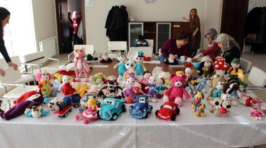 Plastik Oyuncaklara &lsquo;&ouml;rg&uuml;l&uuml;&rsquo; Rakip