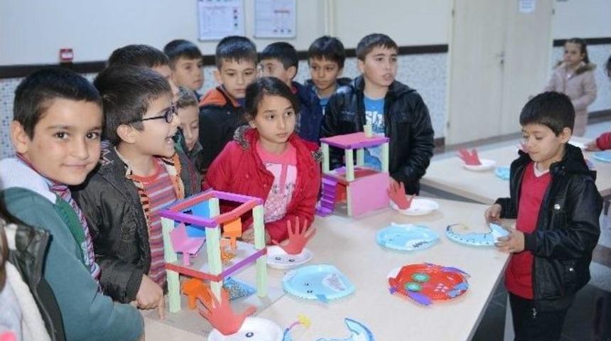 İlkokul &Ouml;ğrencileri Bartın &Uuml;niversitesini Gezdi