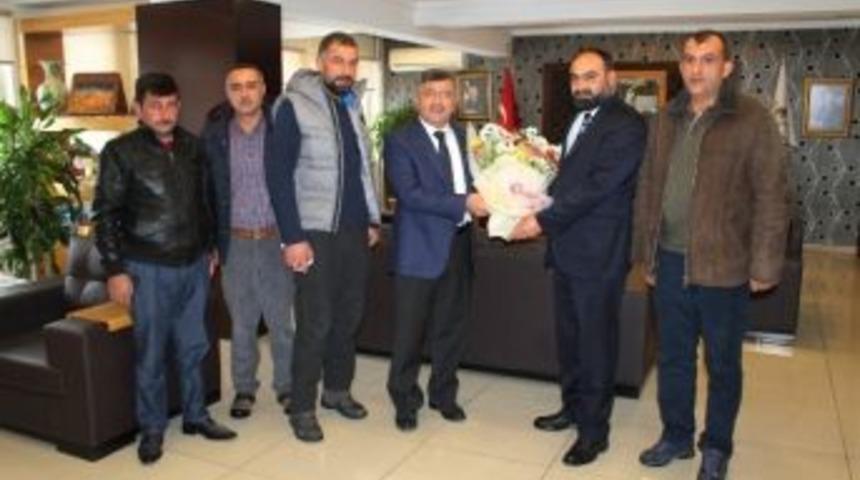 Sanayi Sitesi Esnafından Başkan Akdoğan&rsquo;a Teşekk&uuml;r Ziyareti