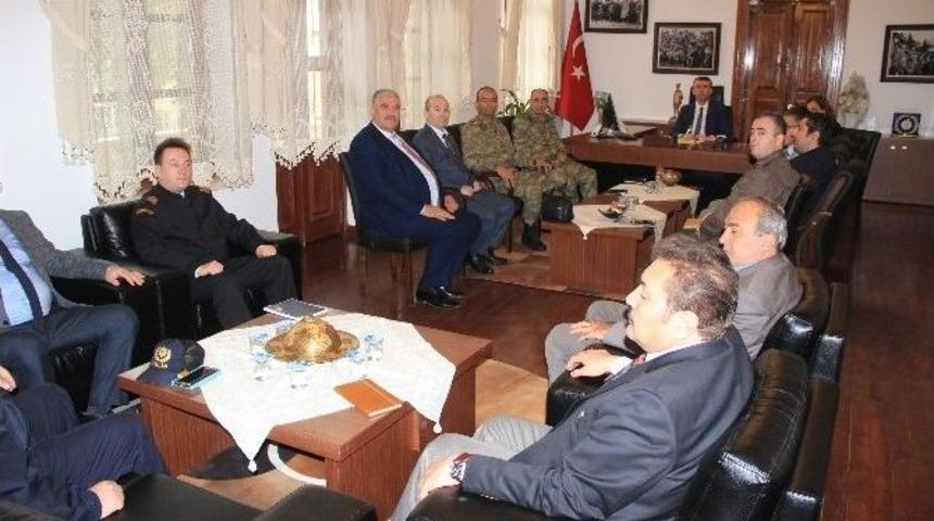 Edremit İl&ccedil;e G&uuml;venlik Kurulu Toplantısı Yapıldı