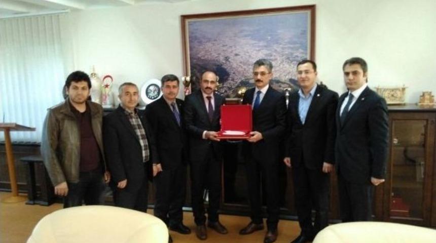 Memur-sen De Polisin Yanında