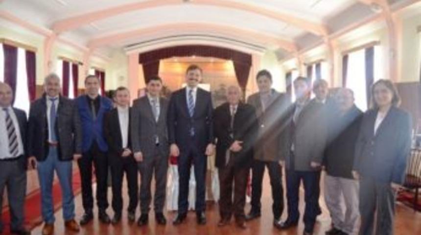 Kaymakam Zafer &Ouml;z&rsquo;e Veda Yemeği