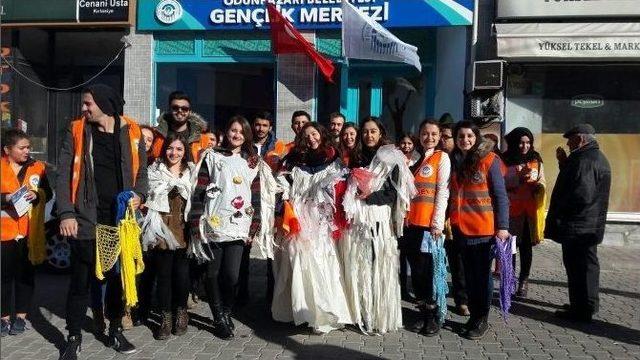 Başkan Kurt, Gen&ccedil;lerle Bir Araya Geldi 1
