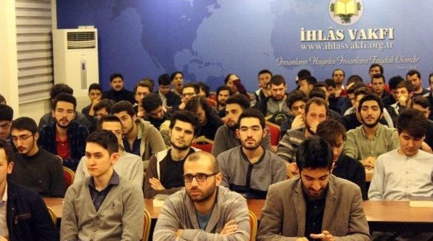 Prof. Dr. Ramazan Ayvallı Gen&ccedil;lerle Buluştu