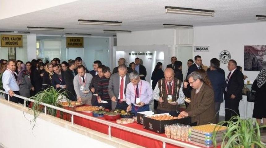 Alanya Belediye Personeli Yerli Malı Haftası&rsquo;nı Kutladı
