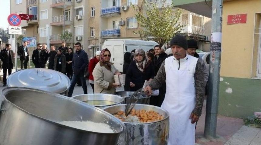 Manisalı Gazeteci &Ouml;l&uuml;m&uuml;n&uuml;n 52. G&uuml;n&uuml;nde Anıldı