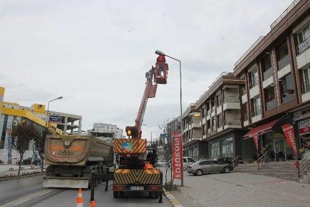 Beylikdüzü’nün Aydınlatma Ağı Genişledi