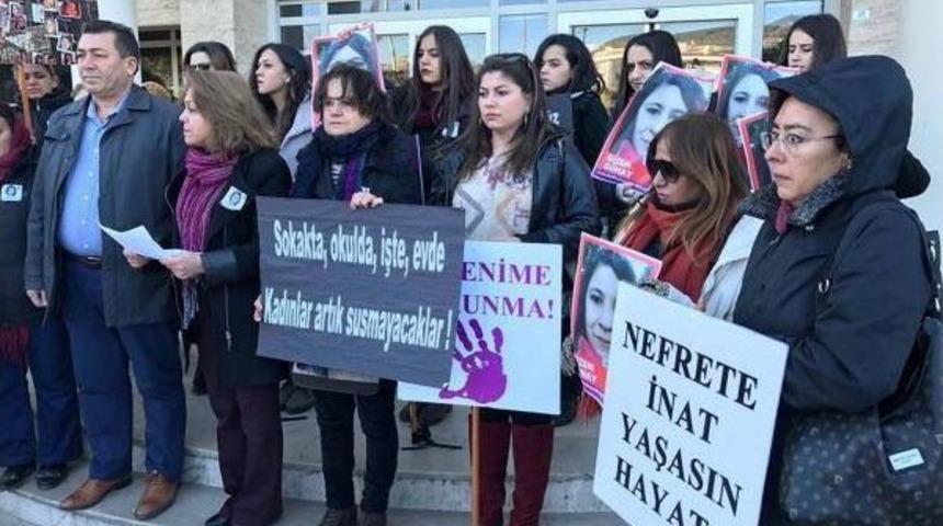 Eşini Kıskan&ccedil;lık Nedeniyle &Ouml;ld&uuml;rd&uuml;ğ&uuml;n&uuml; S&ouml;yleyip Tahrik Indirimi Istedi