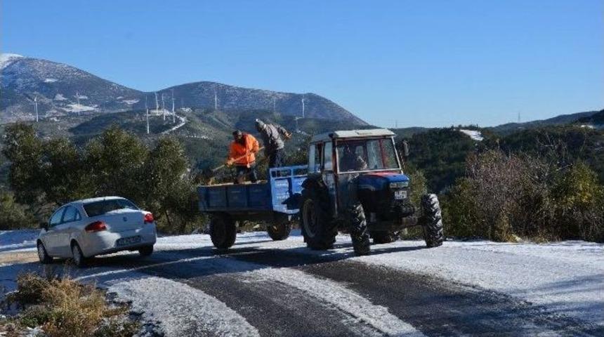Belen&rsquo;de Buzlanmaya Karşı Yollar Tuzlandı