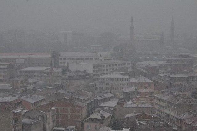 Bursa’da Yoğun Kar Yağışı