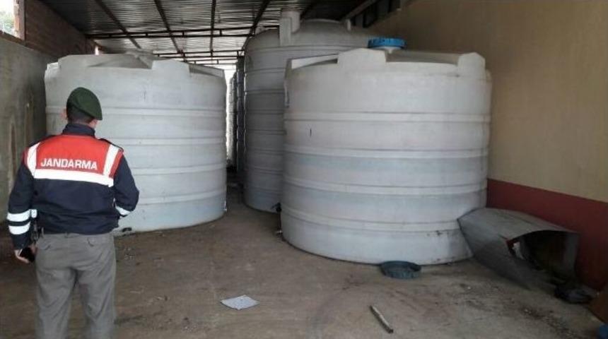 Yıl Başı Öncesi 90 Ton Kaçak İçki Ele Geçirildi
