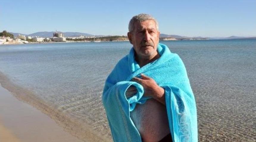 Celal Kılı&ccedil;daroğlu, Eylem I&ccedil;in Denize Girdi