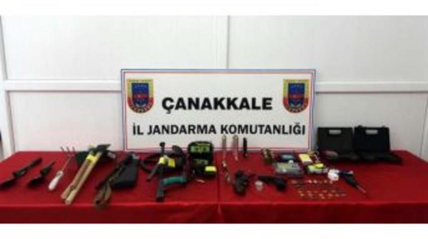 Elindeki Tarihi Eserleri Satamadan Yakalandı