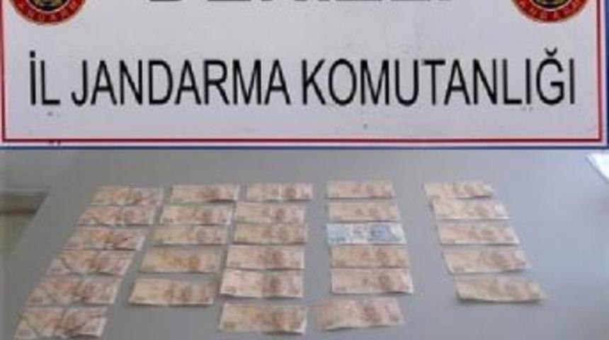 Piyasaya Sahte Para S&uuml;ren 2 Kişi Yakalandı