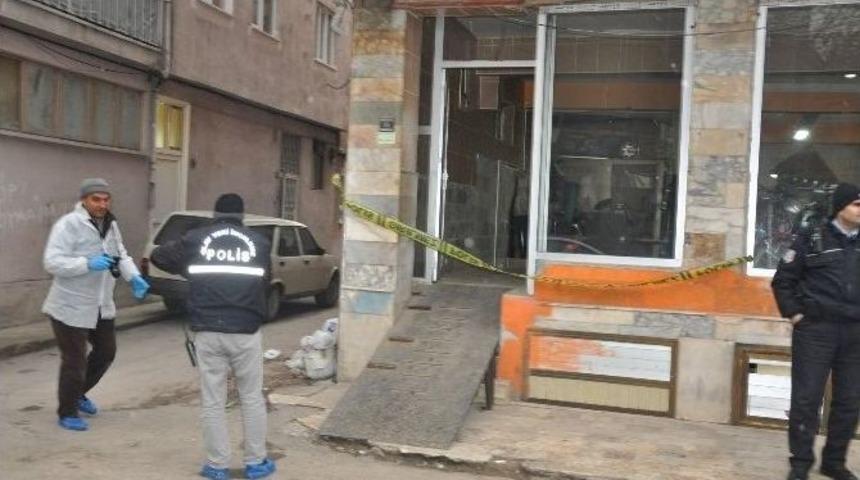 Sığındıkları Tamircide Silahlı Saldırıya Uğradılar