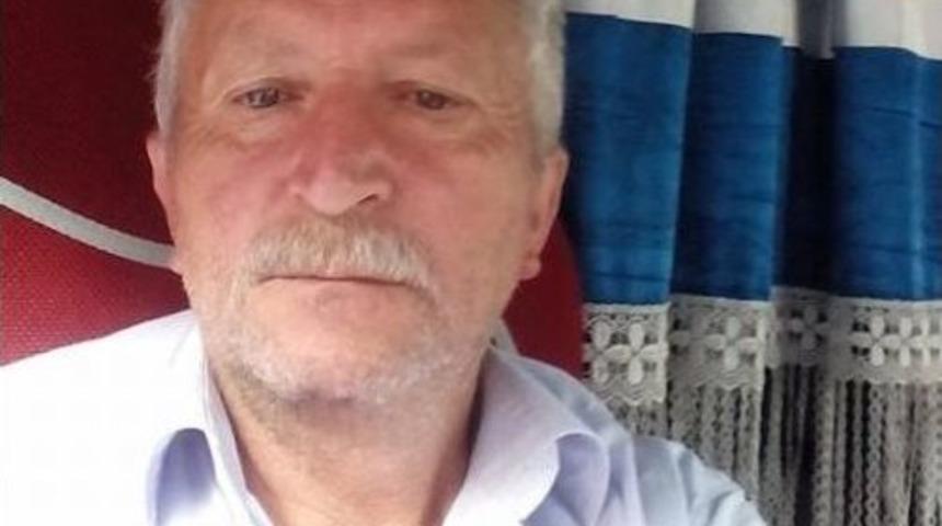 Tır İle &Ccedil;arpışan Akaryakıt Tankeri Alev Topuna D&ouml;nd&uuml;: 2 &Ouml;l&uuml;, 1 Yaralı