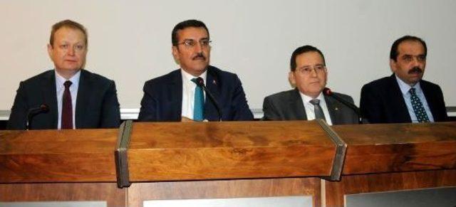 Bakan T&uuml;fenk&ccedil;i, Sarp Kapısı&rsquo;Nda Incelemelerde Bulundu (2) 1