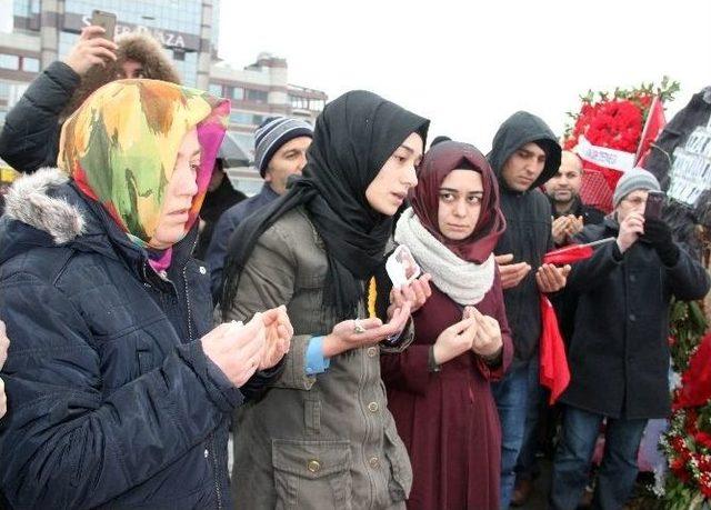 Şehit Komiserin Sözlüsünden Şehitler Tepesi’ne Ziyaret