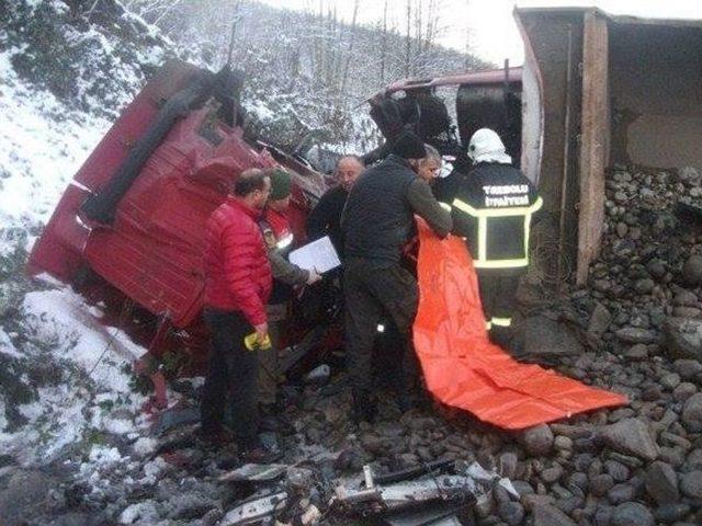 Giresun’daki Korkunç Kazada Hayatını Kaybedenlerin Kimlikleri Belirlendi