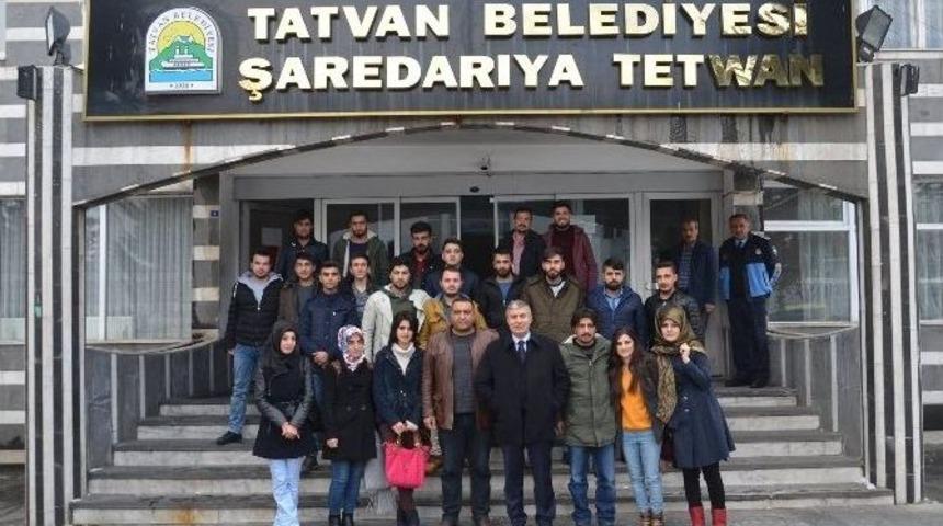 Tiyatroculardan Başkan Aksoy&rsquo;a Ziyaret