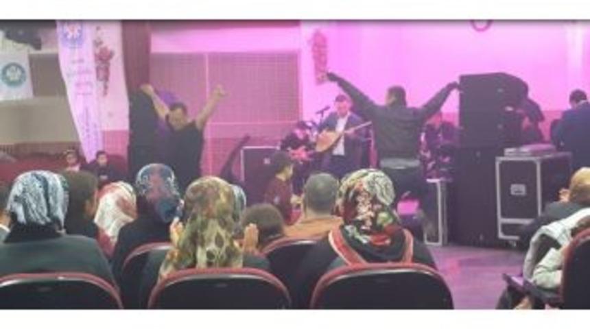 Ahmetli&rsquo;de Pop Konseri