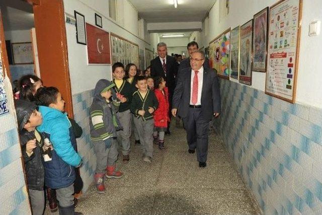 Vali Ahmet Hamdi Nayir: Sevilen Her İş Başarı, Başarı Da Beraberinde Mutluluk Getirir 1