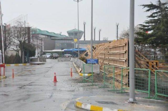 Devlet Konukevi nin Etrafına G&uuml;venlik Duvarı 1