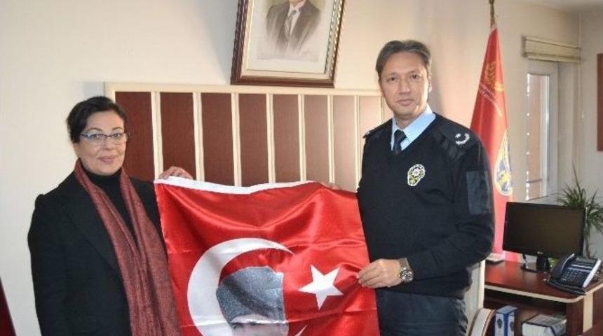 Chp Saruhanlı Teşkilatı Polisi Ziyaret Etti