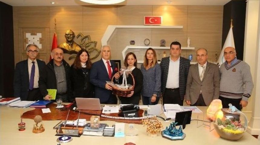 Nil&uuml;fer Belediye Başkanı Mustafa Bozbey: