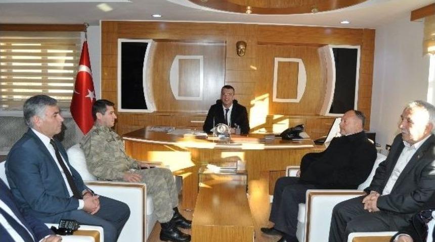 Kadirli Kaymakamı Tamer Orhan G&ouml;revine Başladı