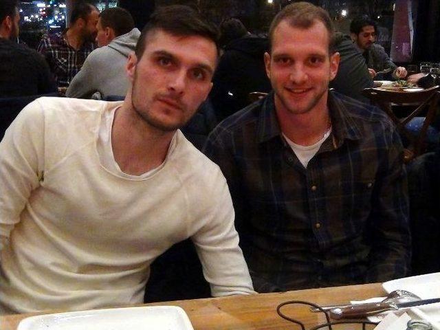 Büyükşehir Belediyespor Da Moral Yemeği 1