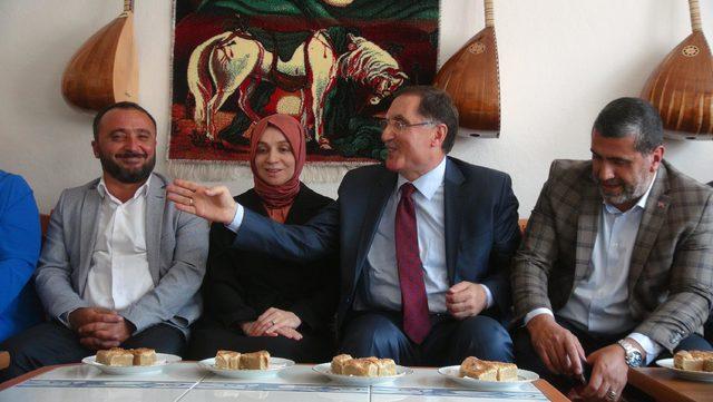 Başdenet&ccedil;i Malko&ccedil; tan Tunceli de cemevi ziyareti 3