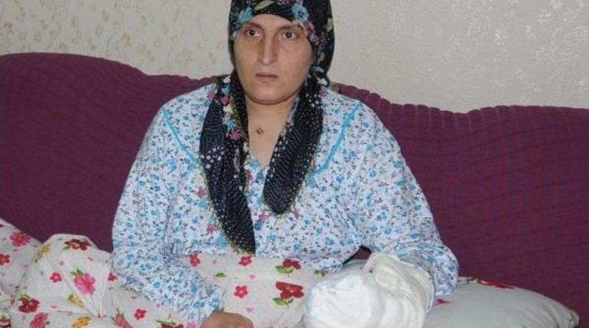 Ka&ccedil;ırılıp Bı&ccedil;aklanan Kadın: Can &Ccedil;ekişirken Başımda Bekledi