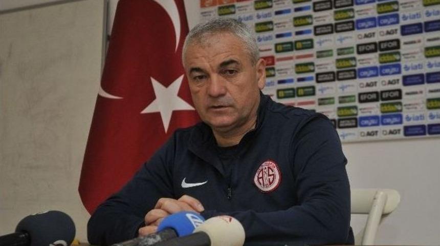 Rıza &Ccedil;alımbay: "&ouml;nemli Olan Bu Seneyi İlk 10 İ&ccedil;inde Bitirmek