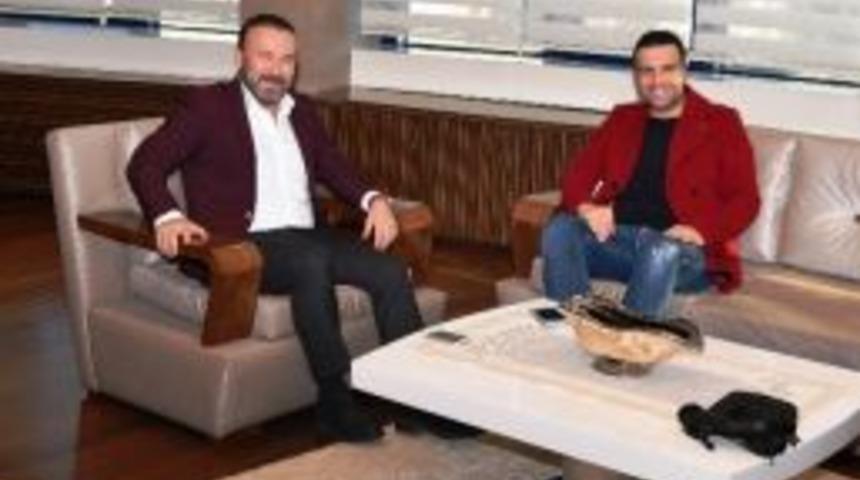 Başkan Doğan, Sanat&ccedil;ısı Berdan Mardini&rsquo;yi Makamında Ağırladı