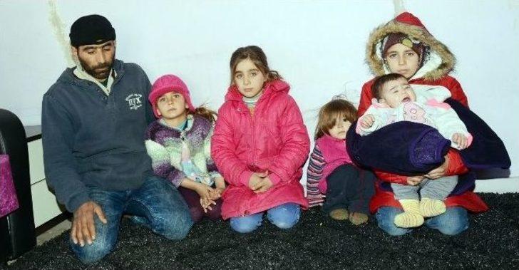 Vakaya Giden Sağlık Ekipleri Suriyeli Ailenin Dramıyla Karşılaştı G5