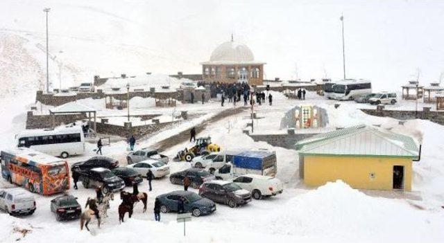 Erzurum da Atlı Hafızlar, 484 üncü binbir Hatim Duasını Başlattı 3