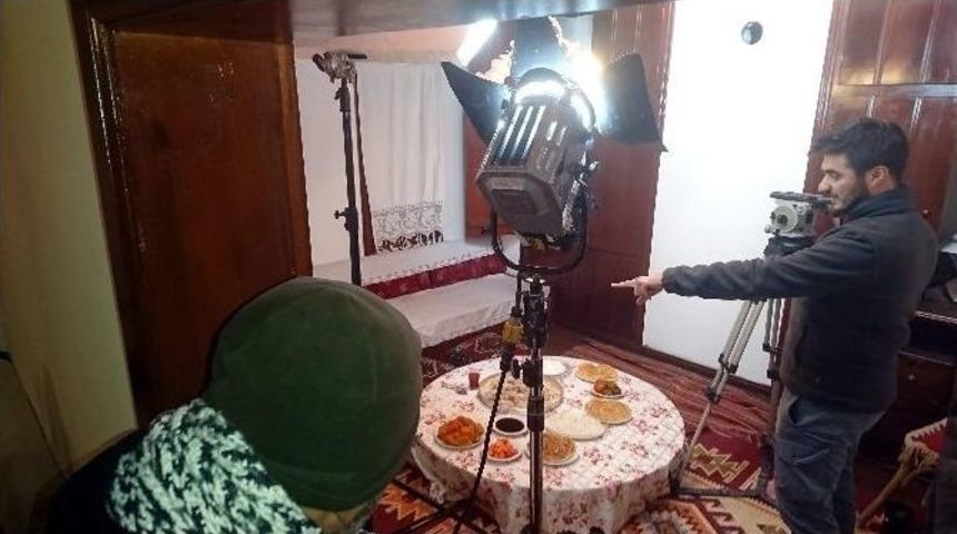 Turgay Başyayla İn&ouml;n&uuml;&rsquo;n&uuml;n Lezzetlerini &Ccedil;ekti