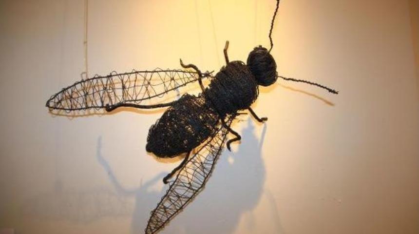 &Uuml;niversite &Ouml;ğrencilerinden Geri D&ouml;n&uuml;ş&uuml;m Sergisi