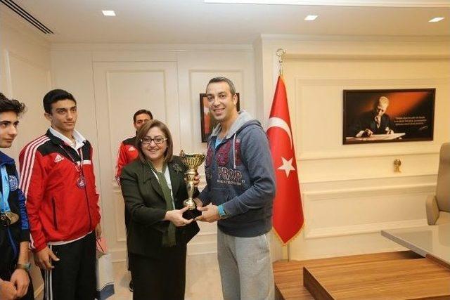 Büyükşehir’in Karate Takımından Türkiye Şampiyonluğu