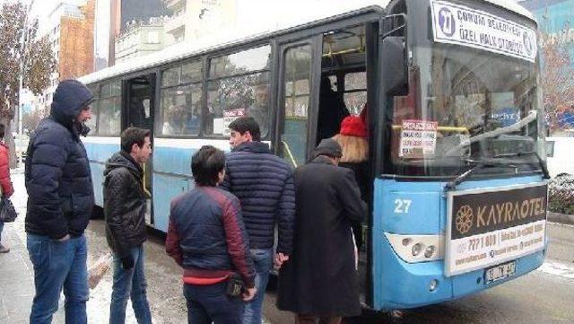 Çorum'da Tek Kişilik, Zam Protestosu