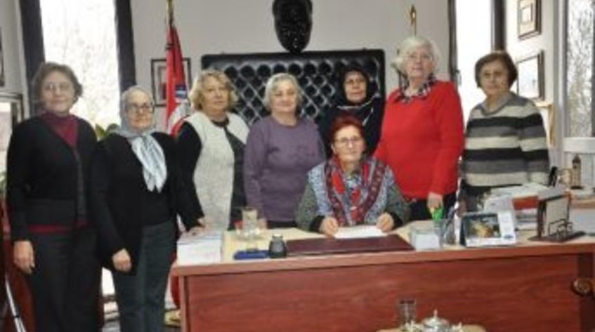 Anneler Derneğinden Ter&ouml;re Lanet