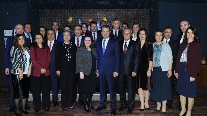 G&ouml;rev Yeri Değişen Vali Yardımcıları Ve Kaymakamlar Eskişehir&rsquo;e Veda Etti