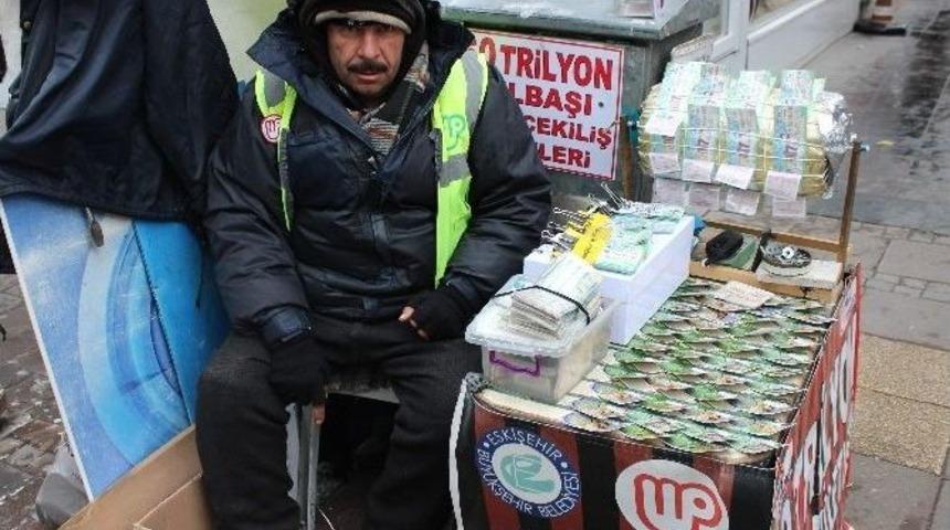 Seyyar Satıcıların Soğukla M&uuml;cadelesi