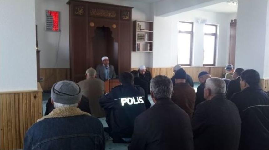 Şehit Emniyet Amiri Ve Şehitler İ&ccedil;in Mevlid Okutuldu