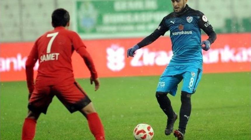 Bursaspor Antalyaspor&rsquo;un Yenilmezlik Serisini Sonlandırmak İstiyor