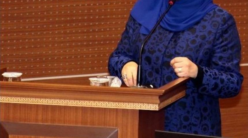 Doç. Dr. Martı Tarafından Gaün’de Konferans Verildi