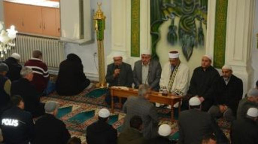 Dinar Belediyesi İstanbul Şehitleri İ&ccedil;in Mevlid Okuttu