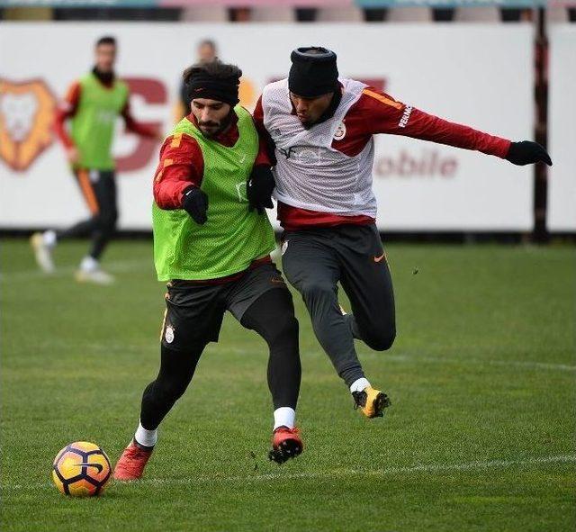 Galatasaray, Osmanlıspor Ma&ccedil;ı Hazırlıklarını S&uuml;rd&uuml;r&uuml;yor 1